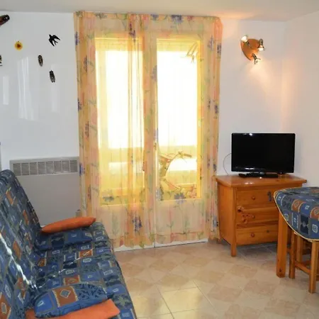 Residence Le Carlton - 2 Pieces 4 Couchages Port Leucate. Ref: 2Car_135A Mae-6964 Lägenhet