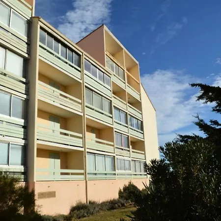 Le Carlton - 2 Pieces 4 Couchages Port Leucate. Ref: 2car_135a Mae-6964 *